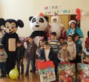 Resident Children of the Child and Family Support Center with PSIA students