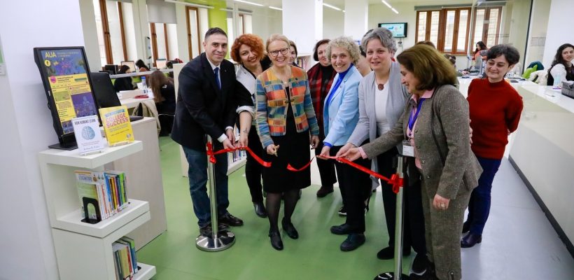 CTL Ribbon-Cutting Ceremony for Book Collection